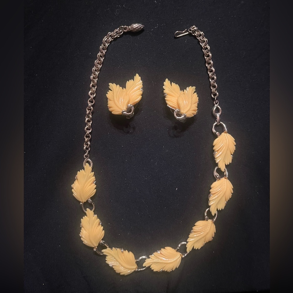 Vintage Yellow Plastic Leaf Necklace and Earring Set